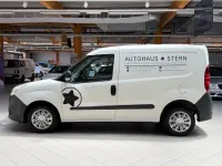 Gebraucht Opel Combo 90 PS (66 kW) 2012 Weiß Van / Kleinbus