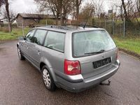 Gebraucht VW Passat Basis 101 PS (74 kW) 2002 Grau Kombi