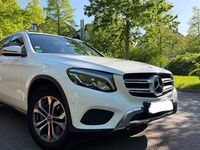 Gebraucht Mercedes GLC220 AMG line 170 PS (125 kW) 2018 Weiß SUV