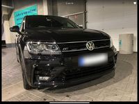 Second-hand VW Tiguan Black Edition 230 CP (169 kW) 2019 Negru SUV