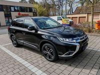 Gebraucht Mitsubishi Outlander Edition 150 PS (110 kW) 2018 Schwarz SUV