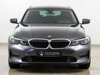 Gebraucht BMW 320 Advantage 190 PS (139 kW) 2020 Grau Kombi
