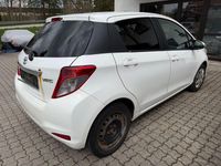 Gebraucht Toyota Yaris Edition 99 PS (72 kW) 2013 Weiß Kleinwagen