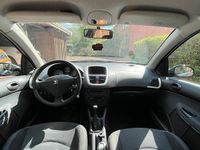 Gebraucht Peugeot 206 75 PS (55 kW) 2009 Blau Kleinwagen