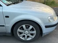 Gebraucht VW Passat Basis 101 PS (74 kW) 1998 Silber Limousine
