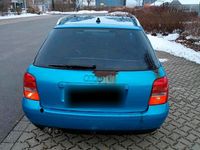 Gebraucht Audi A4 116 PS (85 kW) 2001 Blau Kombi