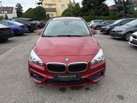 Gebraucht BMW 218 Gran Tourer Sport Line 150 PS (110 kW) 2016 Rot Van / Kleinbus