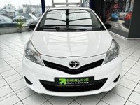 Gebraucht Toyota Yaris 99 PS (72 kW) 2014 Weiß Kleinwagen