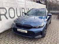 Gebraucht BMW 330e Performance 292 PS (214 kW) 2025 Blau Kombi