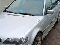 Gebraucht BMW 320 150 PS (110 kW) 2003 Silber Kombi