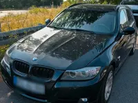 Gebraucht BMW 320 184 PS (135 kW) 2010 Schwarz Kombi