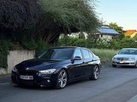 Second-hand BMW 320 184 CP (135 kW) 2014 Albastru Berlinǎ