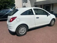 Gebraucht Opel Corsa Selection 69 PS (50 kW) 2012 Weiß Kleinwagen