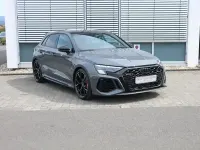 Gebraucht Audi RS3 Sportback Ambiente 400 PS (294 kW) 2024 Nimbusgrau perleffekt individuallackierungen audi exclusive Kleinwagen