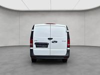 Gebraucht Mercedes Vito 163 PS (119 kW) 2024 Weiß Van