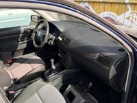 Gebraucht VW Golf IV 75 PS (55 kW) 2002 Blau Kleinwagen