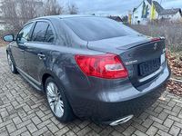 Gebraucht Suzuki Kizashi Sport 178 PS (130 kW) 2011 Schwarz Limousine