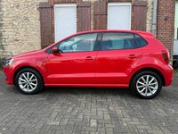 Gebraucht VW Polo Comfortline 75 PS (55 kW) 2015 Rot Kleinwagen