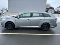 Gebraucht Toyota Avensis 147 PS (108 kW) 2011 Silber Limousine