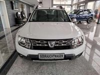 Gebraucht Dacia Duster Lauréate 114 PS (83 kW) 2016 Arktisweiß SUV