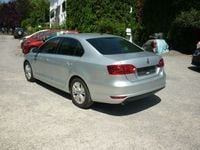 Gebraucht VW Jetta Life 105 PS (77 kW) 2014 Silber Limousine