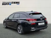 Neu Hyundai i30 Advantage 140 PS (102 kW) 2026 Abyss black Kombi