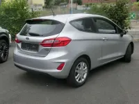 Gebraucht Ford Fiesta Cool & Connect 86 PS (63 kW) 2019 Moondust  silber Kleinwagen
