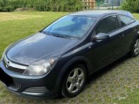 Gebraucht Opel Astra GTC Edition 90 PS (66 kW) 2008 Grau Limousine
