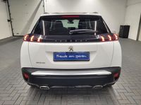 Gebraucht Peugeot 2008 Allure 131 PS (96 kW) 2020 Weiß (weiss) SUV
