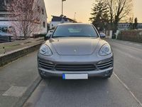 Gebraucht Porsche Cayenne 239 PS (175 kW) 2011 Grau SUV