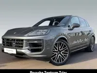 Neu Porsche Cayenne Black Edition 470 PS (345 kW) 2025 Grau SUV