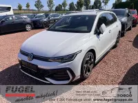 Gebraucht VW Golf VIII R-line 150 PS (110 kW) 2025 Pure white Kombi