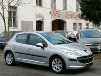 Gebraucht Peugeot 207 Tendance 95 PS (69 kW) 2008 Grau metallic Kleinwagen