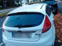 Gebraucht Ford Fiesta Titanium 82 PS (60 kW) 2010 Weiß Kleinwagen