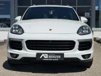 Second-hand Porsche Cayenne 262 CP (192 kW) 2016 Alb SUV