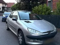 Gebraucht Peugeot 206 60 PS (44 kW) 2005 Silber Kleinwagen
