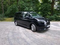Second-hand VW Multivan 216 CP (158 kW) 2022 Negru Monovolum