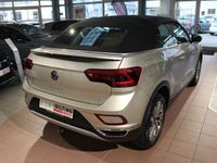 Gebraucht VW T-Roc Cabriolet Move 110 PS (80 kW) 2024 Silber Cabrio