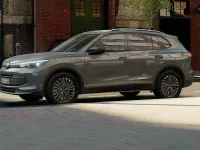 Neu VW Tiguan Life 150 PS (110 kW) 2026 Grau SUV