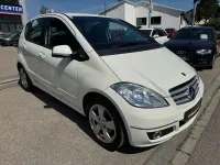 Gebraucht Mercedes A180 109 PS (80 kW) 2009 Weiß Limousine