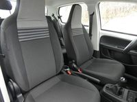 Second-hand VW up! 65 CP (47 kW) 2022 Alb Hatchback