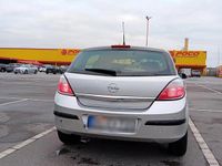 Gebraucht Opel Astra 105 PS (77 kW) 2005 Grau Coupé