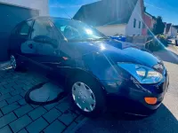 Gebraucht Ford Focus 75 PS (55 kW) 1999 Blau Limousine