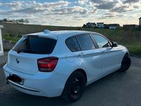 Gebraucht BMW 116 Sport Line 170 PS (125 kW) 2012 Weiß Kleinwagen