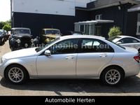 Gebraucht Mercedes C180 156 PS (114 kW) 2009 Iridiumsilber  metalliclack Limousine