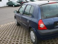 Gebraucht Renault Clio 58 PS (42 kW) 2004 Blau Kleinwagen