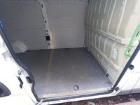 Gebraucht Peugeot Boxer 140 PS (102 kW) 2015 Van