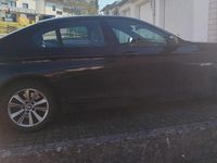 Gebraucht BMW 520 184 PS (135 kW) 2012 Schwarz Limousine