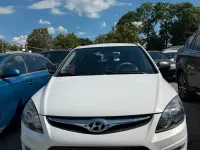 Gebraucht Hyundai i30 90 PS (66 kW) 2011 Weiß Kleinwagen