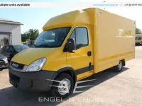 Gebraucht Iveco Daily 106 PS (77 kW) 2011 Gelb Limousine